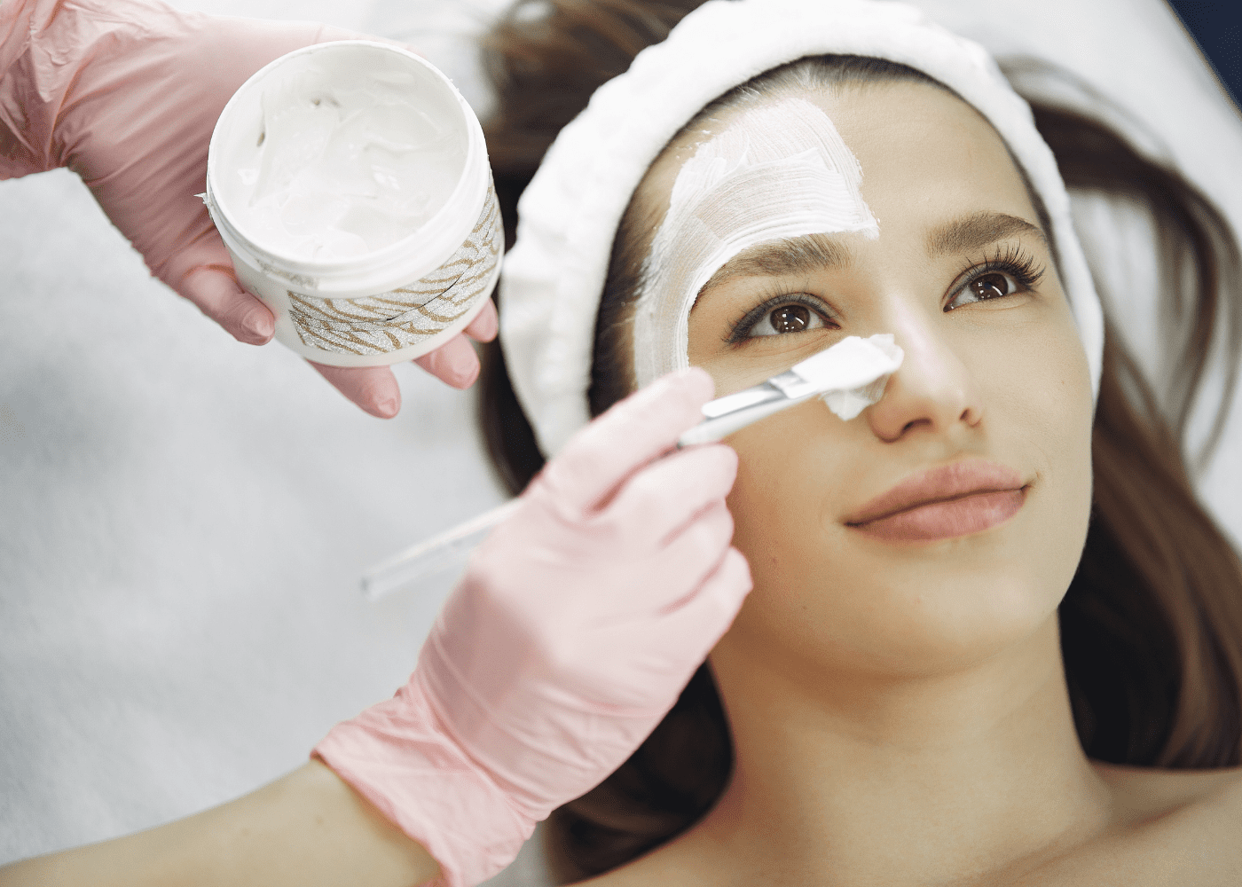 Facial With Extractions In Euless, TX -It’s Time To Treat Your Skin